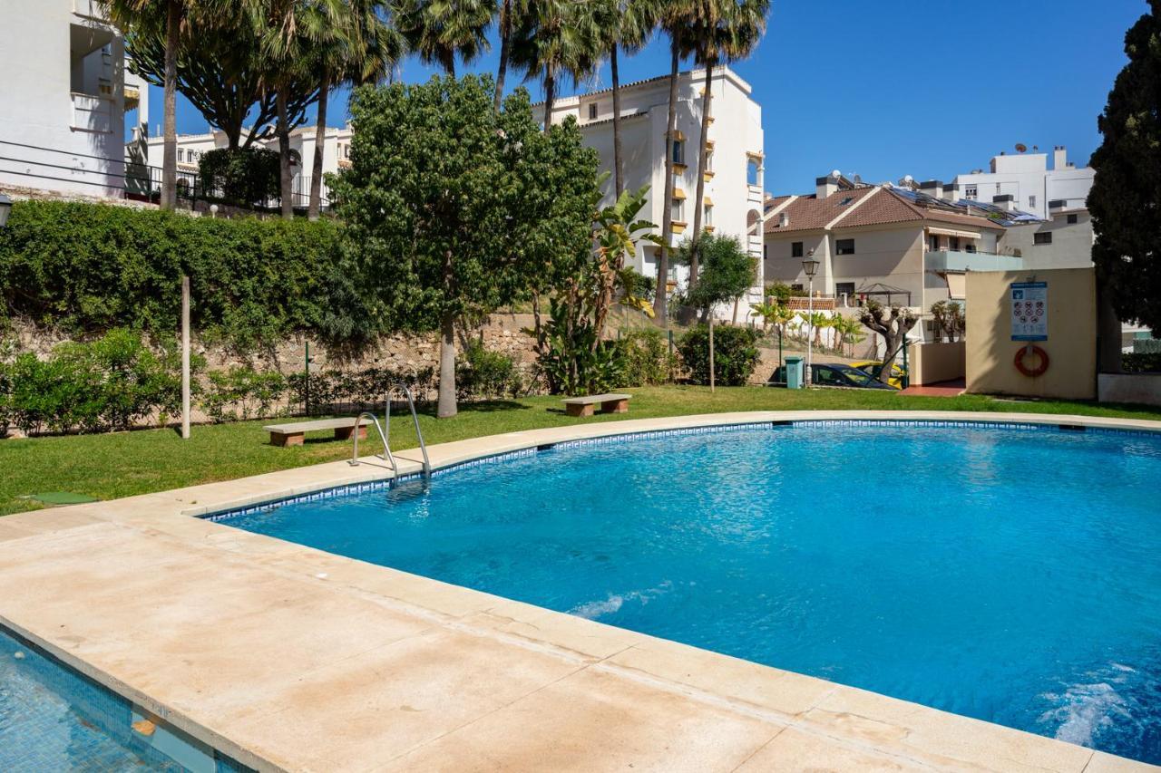Apartment In Torreblanca With Pool By Costarentals - Ref 10 Фуэнхирола Экстерьер фото